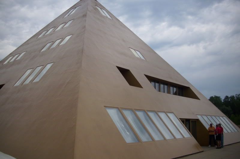 Iron Maiden Powerslave Pyramid House MaidenFans